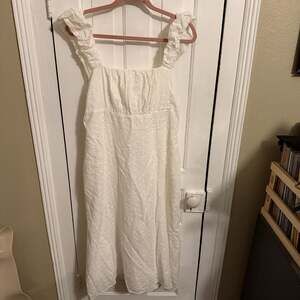 Baevely The Avery Dress White Large